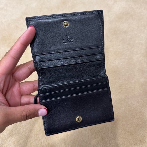 Gucci Black Chevron Wallet with Gold Logo - Picture 4 of 6